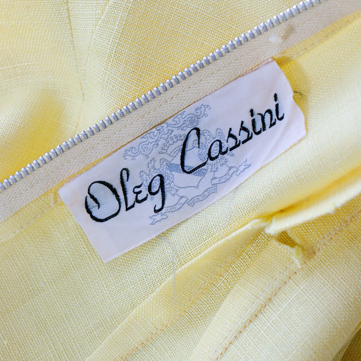 1950s Oleg Cassini Yellow Linen Dress W Red & Green Corset Tied Bodice