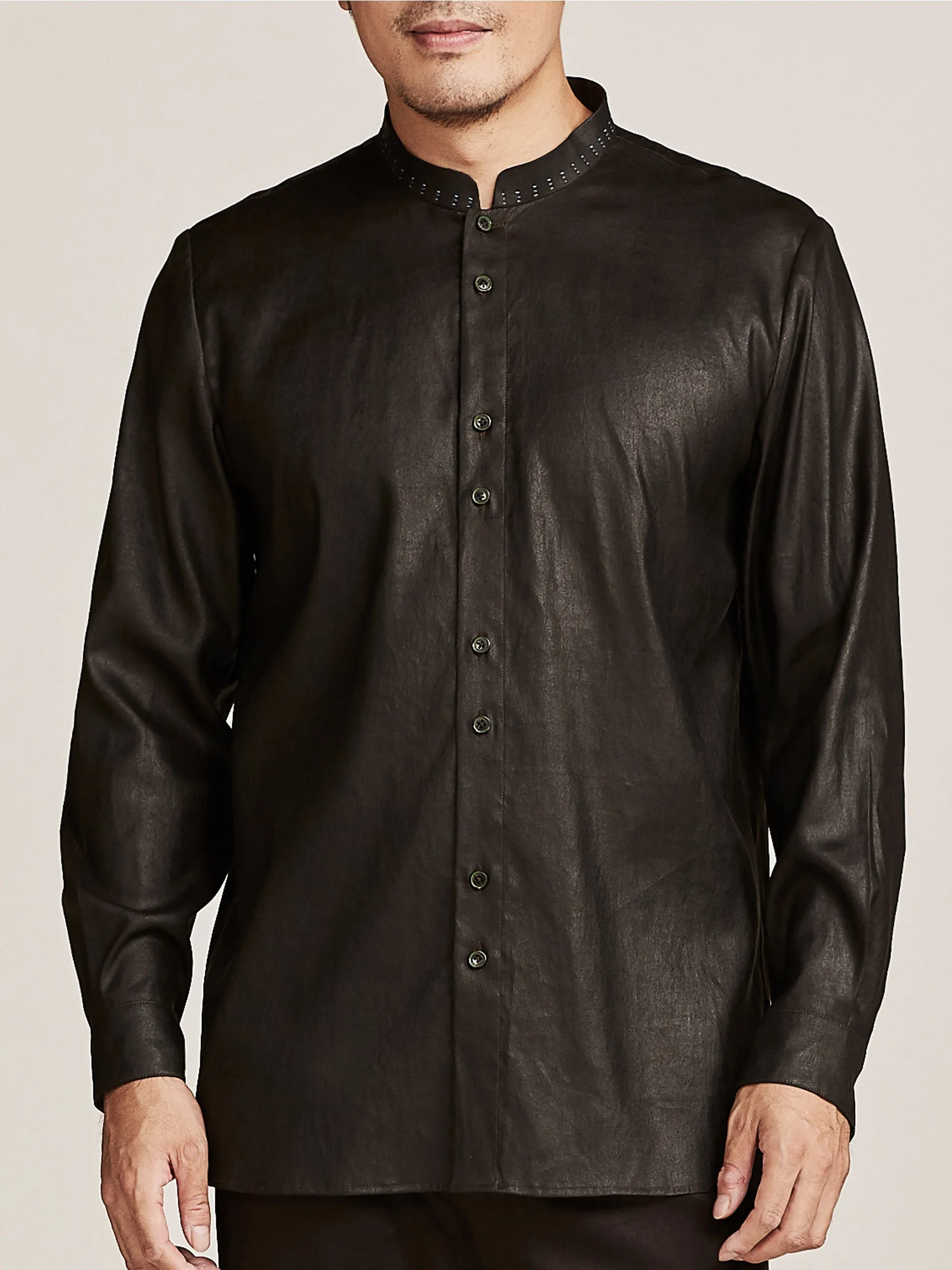 Stand collar shirt