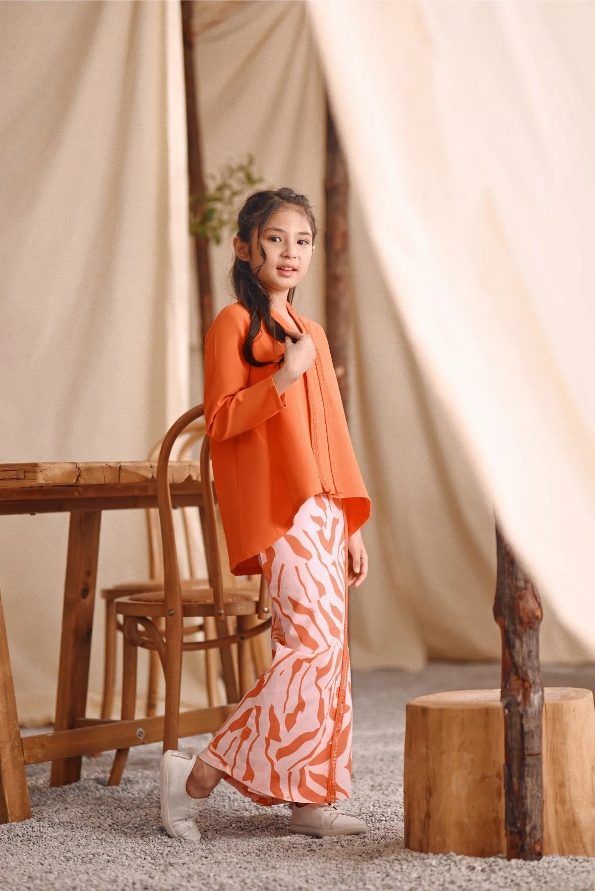 The Bayu Kebaya Top - Orange